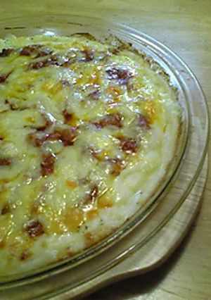 A picture of Creamy Potato Baked with Meat Sauce.
