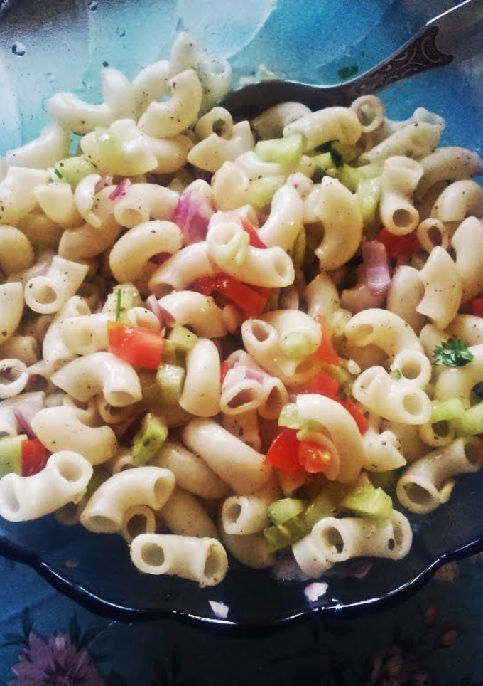 A picture of Simple macaroni salad.