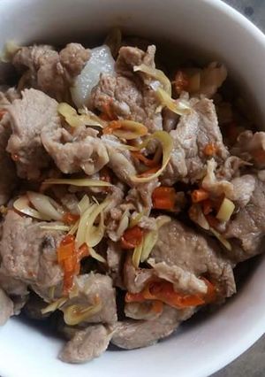 Hình của món Thịt heo xào sả ớt.