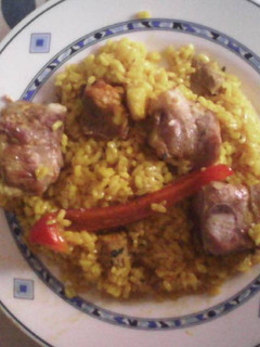 Una foto de Arroz con costillejas y magra