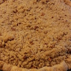 Streusel Topped Pumpkin Pie A picture of Streusel Topped Pumpkin Pie.