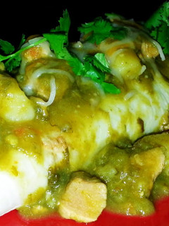 A picture of Mike's Easy Chile Verde Sauce.