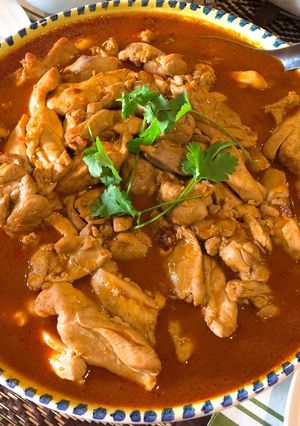 A picture of Butter chicken.