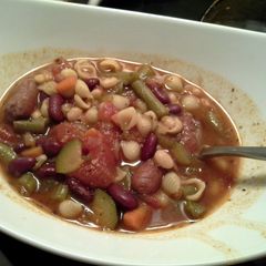 A picture of MINESTRONE.