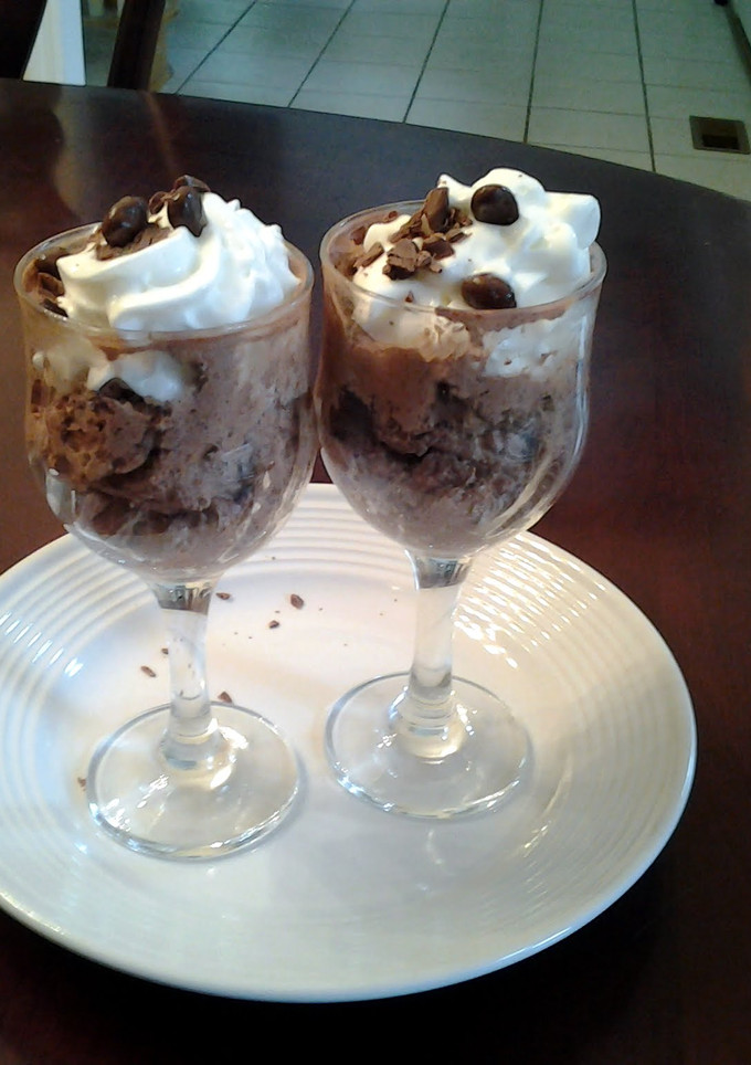 A picture of Simple Mocha Mousse.