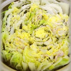 A picture of Easy Layered Chinese Cabbage and Pork In A Pot.