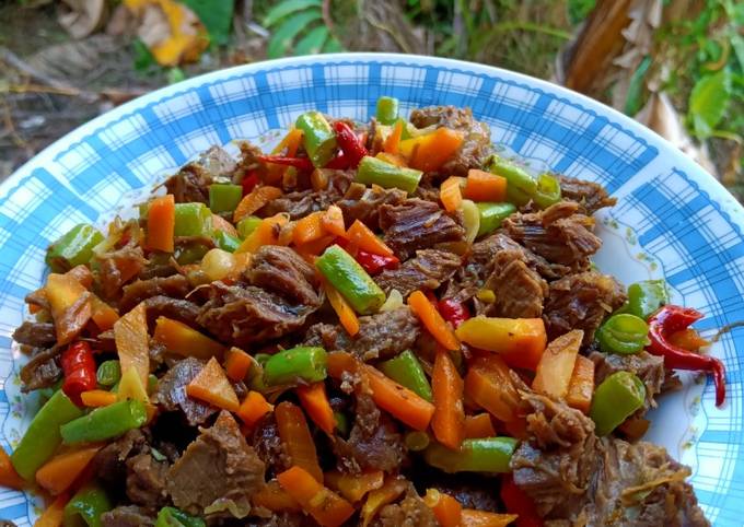 Resep Asam Asam Daging Buncis Wortel: Rasakan Nikmatnya Kombinasi Pedas Manis Gurih di Musim Panas!