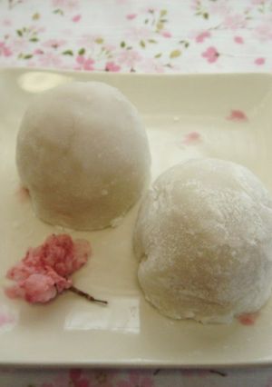 A picture of Wataboshi Rice Cakes.
