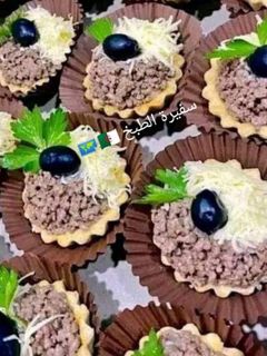 صورة لوصفة كيش بكريمة الجبن و اللحم المفروم