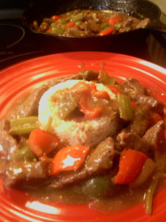 A picture of sunshine's steak and vegetable stir fry.