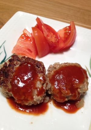 A picture of Tender Hamburger Steaks with Silken Tofu.