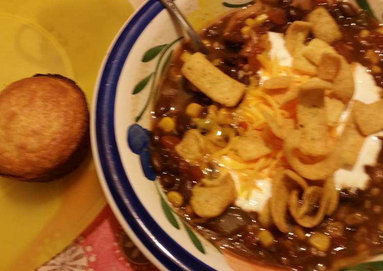 Recipe of Quick Chicken tortilla soup