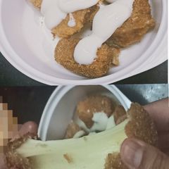 A picture of Mozzarella cheese rolls🧀.