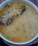 Sopa de Morón tostado con carne de res