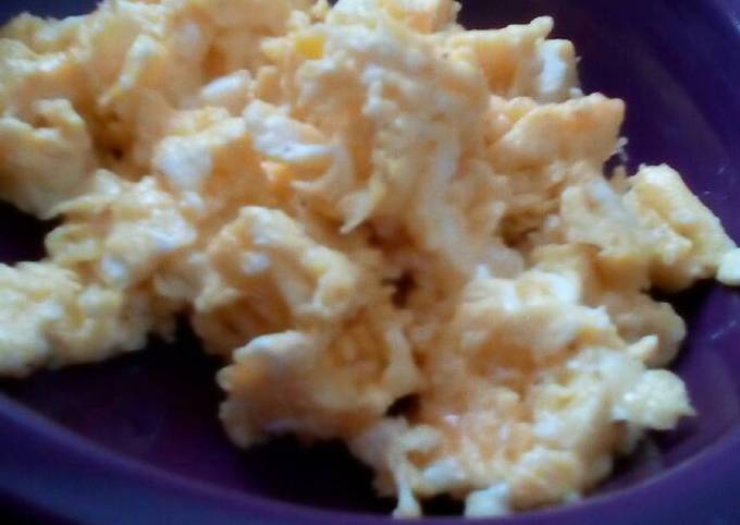 Everyday scrambled eggs