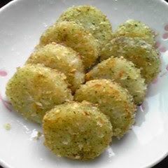 A picture of Fried Crispy Yam with Ao-Nori Seaweed.