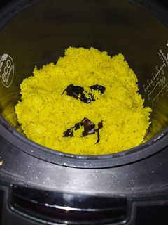 Foto resep Nasi kuning magic com simpel