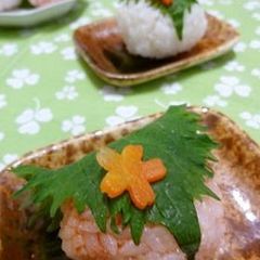 A picture of Shortcut Japanese Snack ~Sakura Mochi-Style Rice Balls.