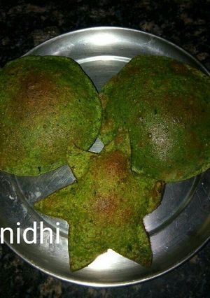 A picture of Bathua puri.