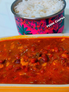 पंजाबी राजमा मसाला(panjabi rajma masala recipe in hindi) रेसिपी मुख्य फोटो