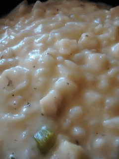 A picture of Cream of Rice Soup/Chowder.