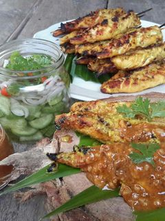 A picture of Thai Chicken Satay.