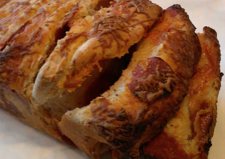 &quot; Pizza Pull - Apart Bread&quot;