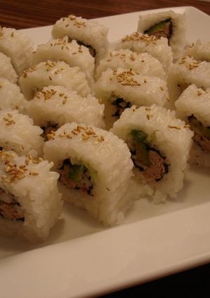 A picture of Easy and Sublime California Rolls.