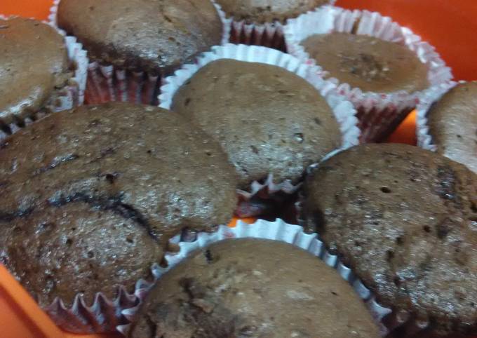 5-Minute On-The-Go Chocolate Muffins