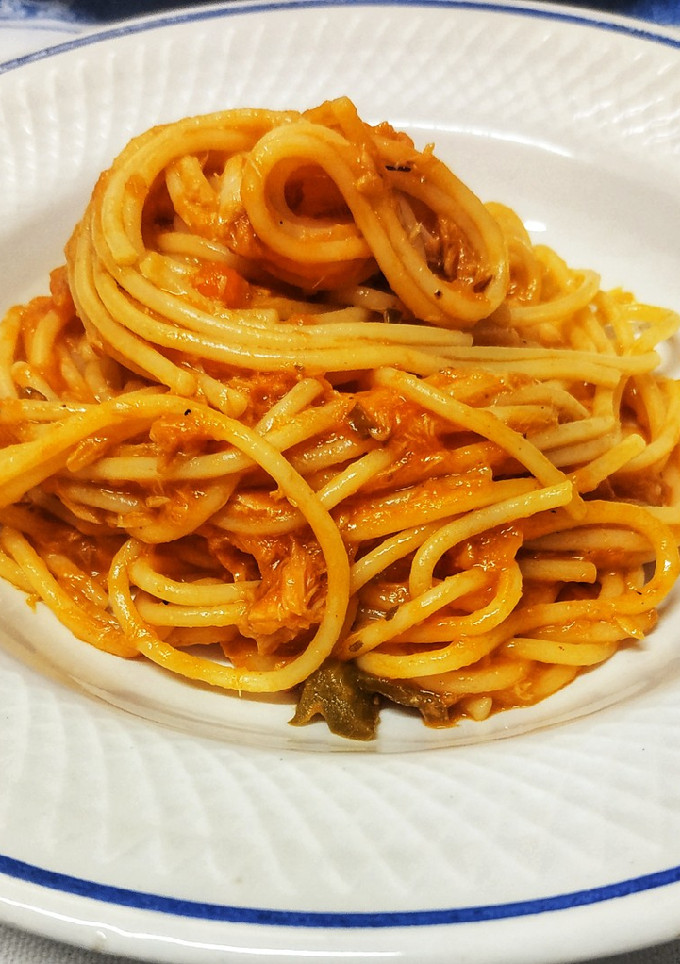 Una foto de Pasta con atún!