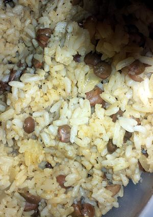 A picture of Peas & Rice.