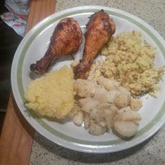 A picture of Spicy grilled chicken legs.