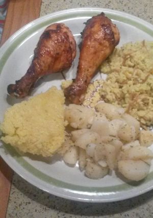A picture of Spicy grilled chicken legs.