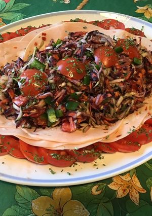 Une photo de Salade composée à la mortadelle de Bologne farcie