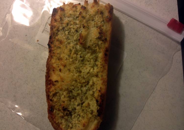Easiest Way to Make Quick Garlic Bread