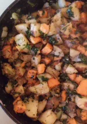 A picture of Sweet Potato and White Potato Spinach Stir Fry.