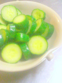 A picture of Quick and Tasty 5-Minute Lightly Pickled Cucumbers.