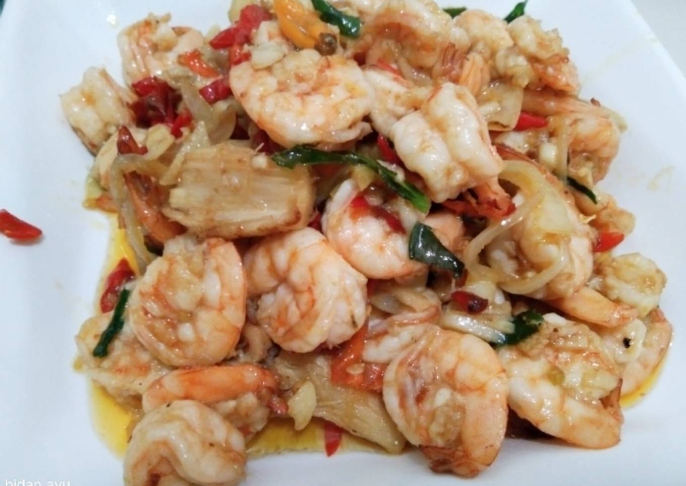 Tumis Udang Daun Jeruk