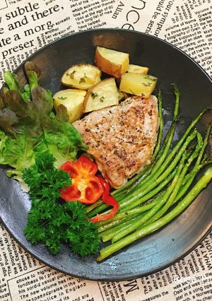 Hình của món Steak Tuna.