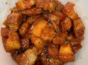 Hình của món Thịt kho tiêu.