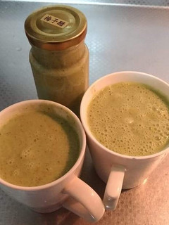 綠拿鐵 的食譜成品照片