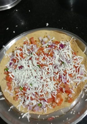 मसाला पापड (Masala Papad recipe in hindi) रेसिपी मुख्य फोटो