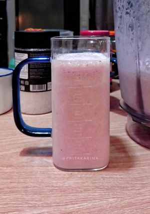 Foto resep Smoothies Pisang Strawberry