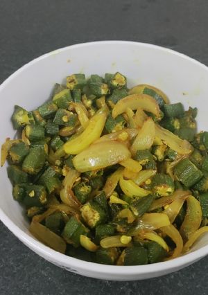 A picture of Bhindi Do Pyaaza.