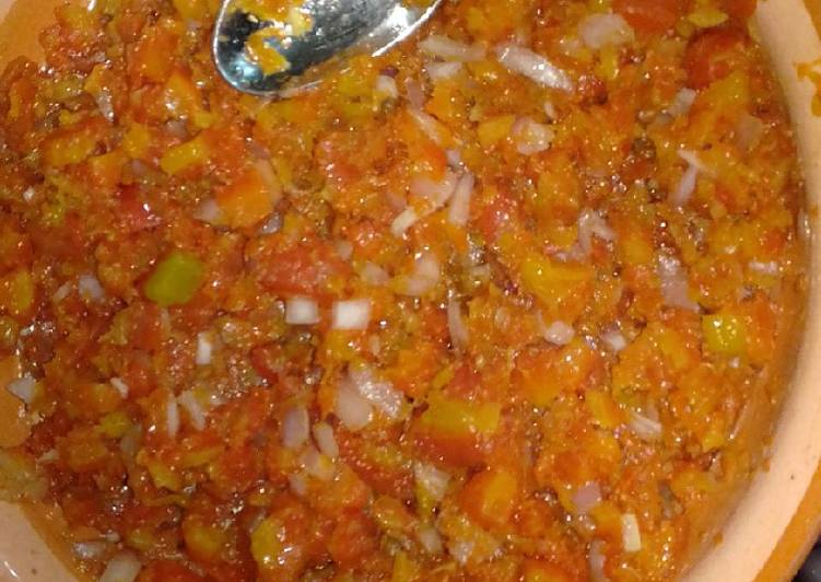 أمك حورية
