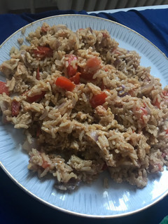 Una foto de Arroz con huevo