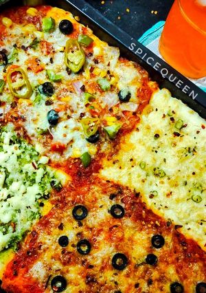 A picture of 4 in 1 Pizza.