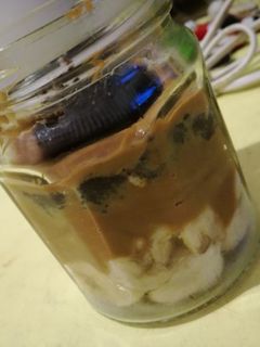 Una foto de Postre en vasito fácil y rápido