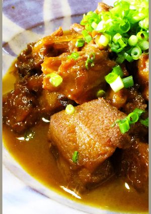 A picture of Simmered Tuna Offcuts.