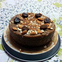 A picture of Choco-Vanilla Nut Cake.